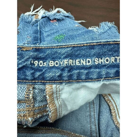 American Eagle 90s Boyfriend Short Embroidered Denim Shorts Size 000 - Picture 4 of 7